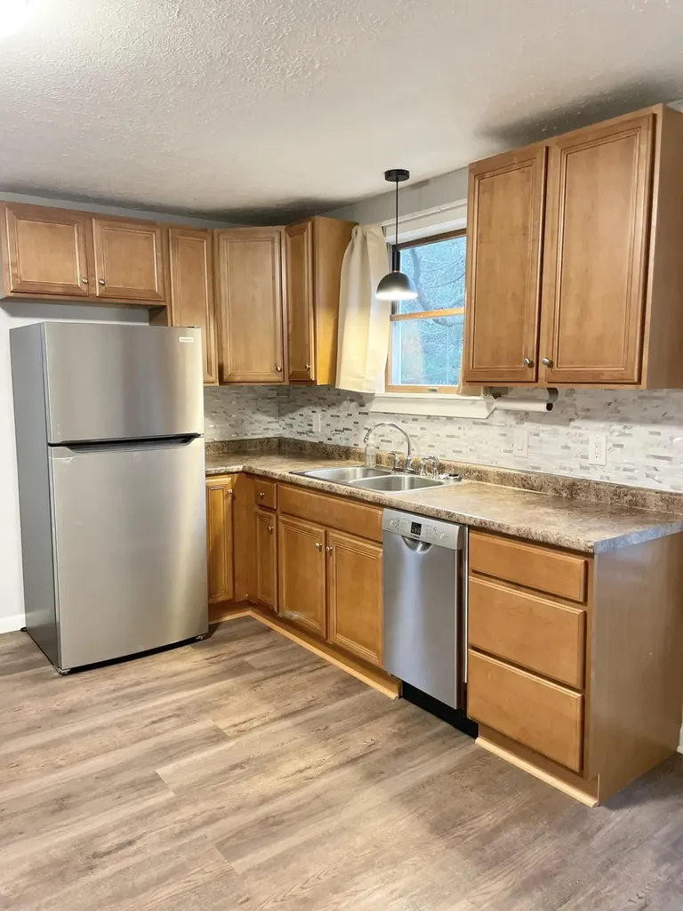 57 Hill Street Saco ME 04072