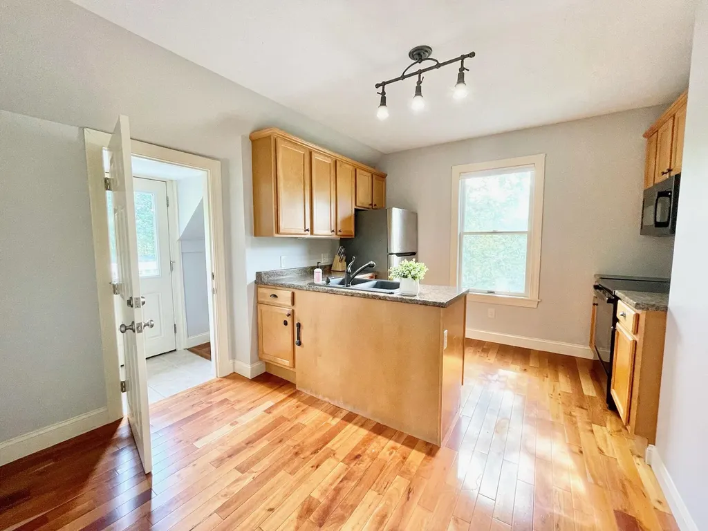 57 Hill Street Saco ME 04072