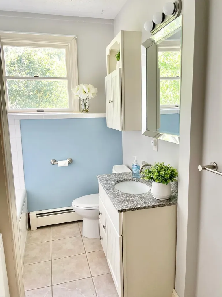 57 Hill Street Saco ME 04072