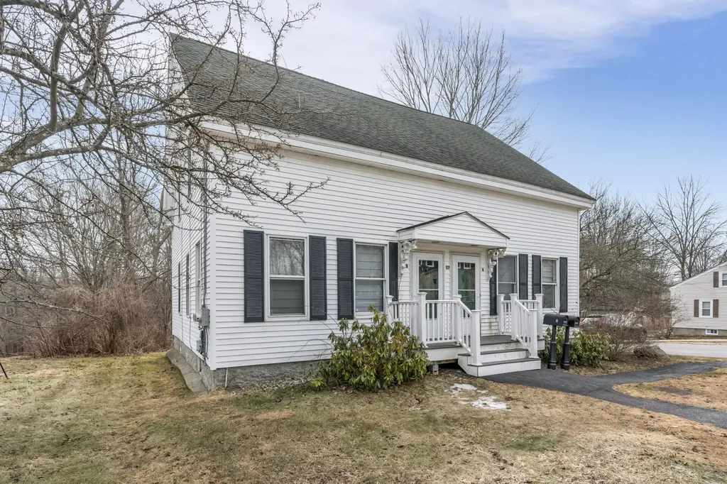 57 Hill Street Saco ME 04072