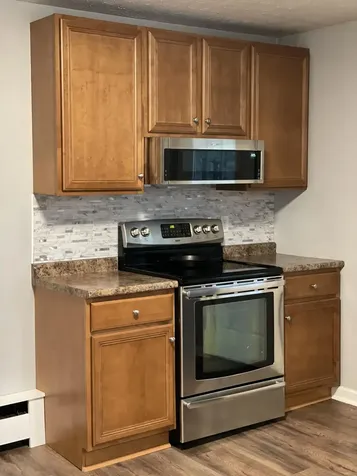 57 Hill Street Saco ME 04072