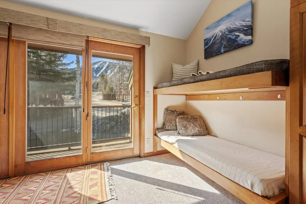 364 Sugartree Carrabassett Valley ME 04947