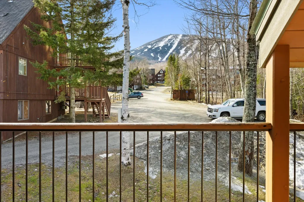 364 Sugartree Carrabassett Valley ME 04947