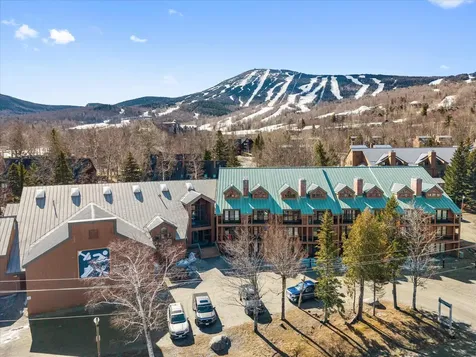 364 Sugartree Carrabassett Valley ME 04947