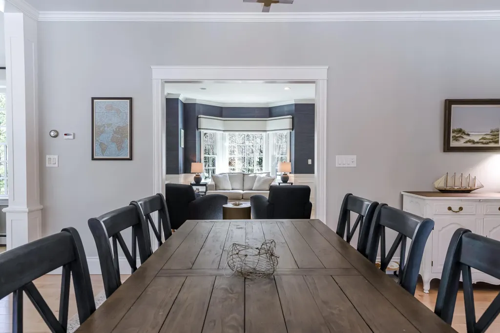 18 Ledgewater Drive Kennebunk ME 04043
