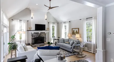 18 Ledgewater Drive Kennebunk ME 04043