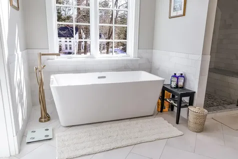 18 Ledgewater Drive Kennebunk ME 04043