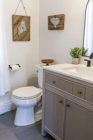18 Ledgewater Drive Kennebunk ME 04043