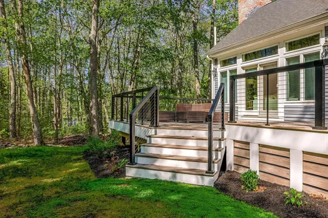 18 Ledgewater Drive Kennebunk ME 04043