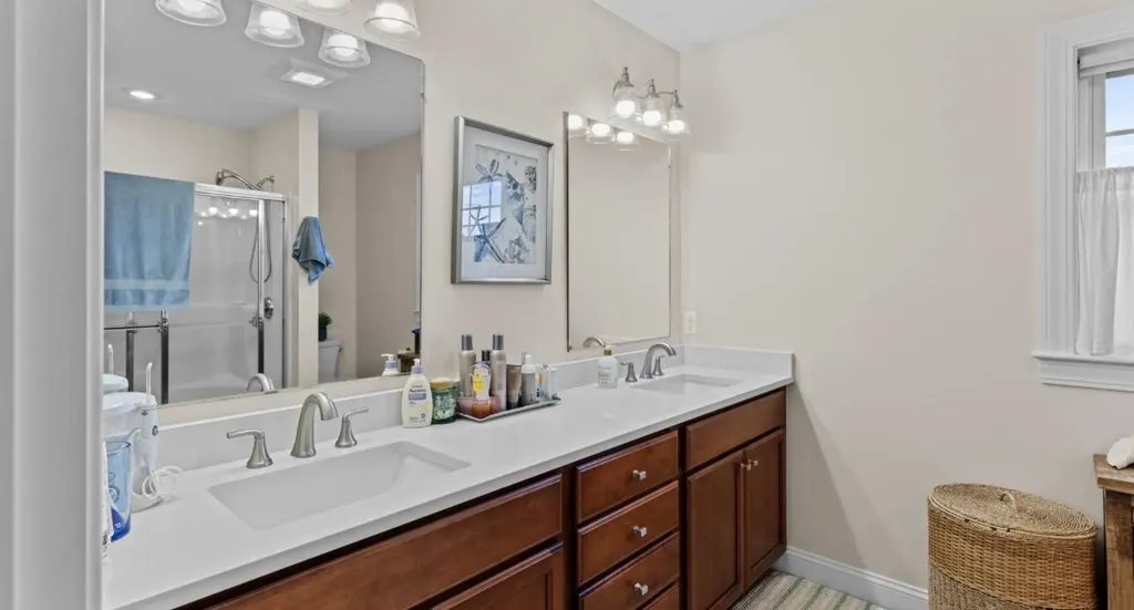 5 Bridle Way Saco ME 04072