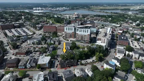 3 Crescent Street Portland ME 04102