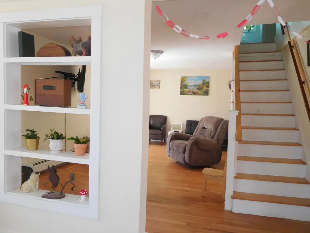 164 Alpine Street Paris ME 04268