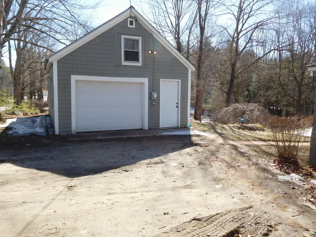 164 Alpine Street Paris ME 04268
