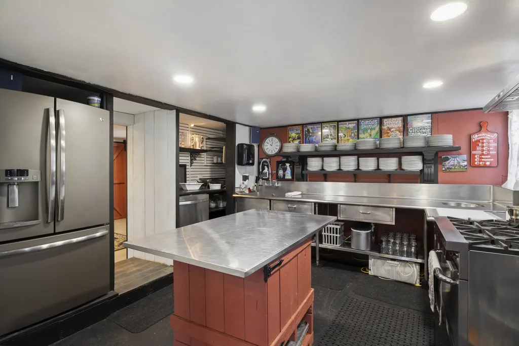 245 Arundel Road Kennebunkport ME 04046