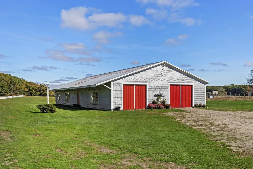 245 Arundel Road Kennebunkport ME 04046
