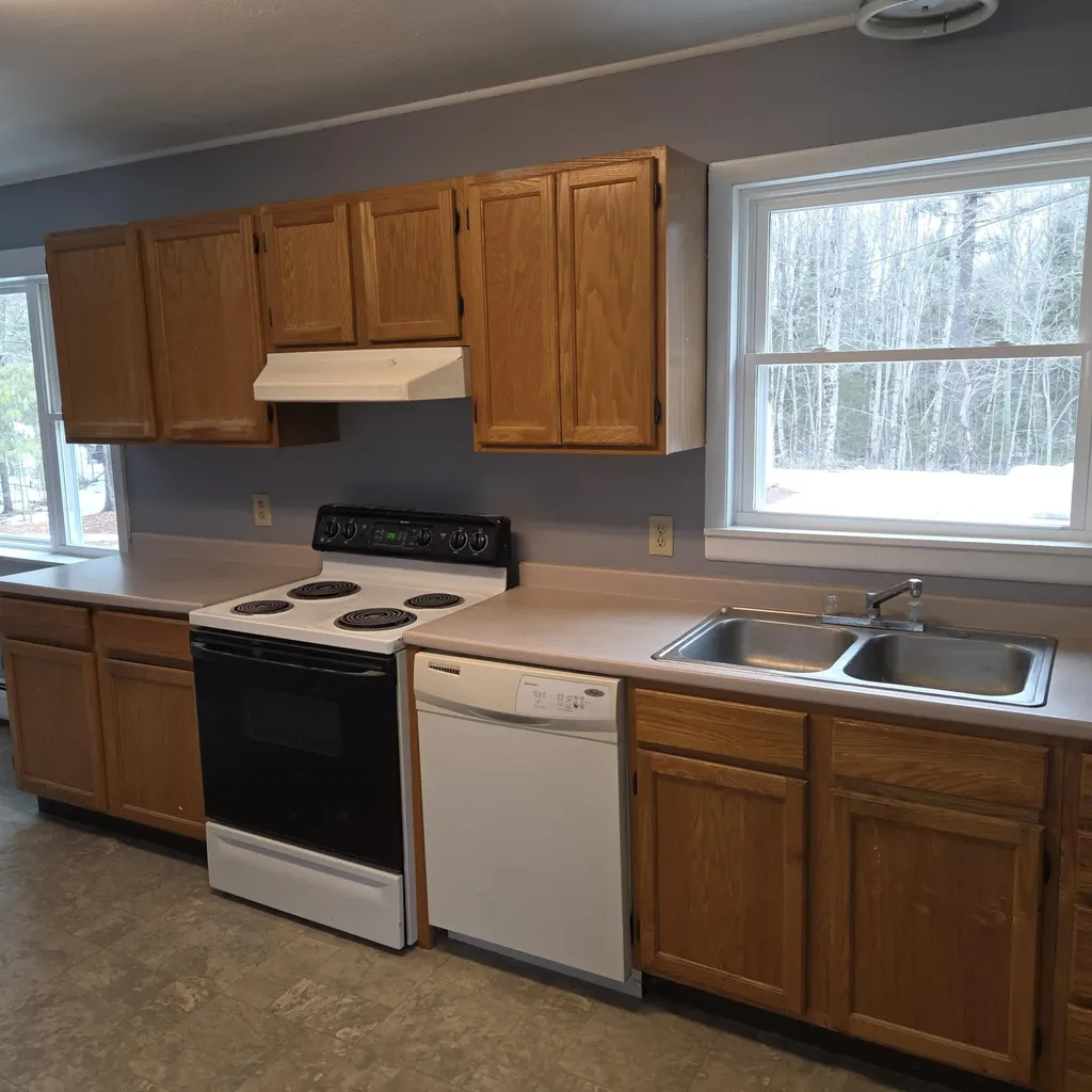 394 Transalpine Road Lincoln ME 04457
