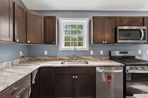 31 Meredith Drive Windham ME 04062