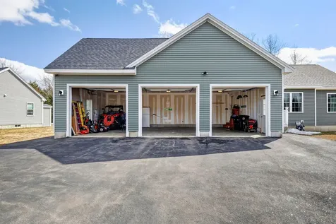 31 Meredith Drive Windham ME 04062