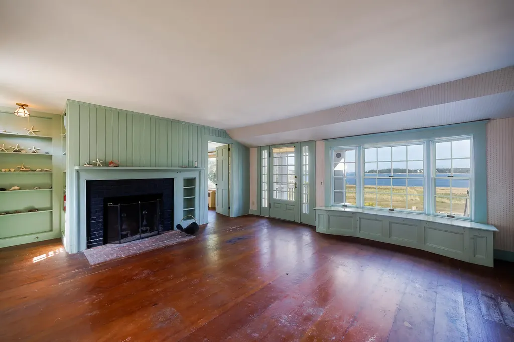 435 Seawall Road Southwest Harbor ME 04679