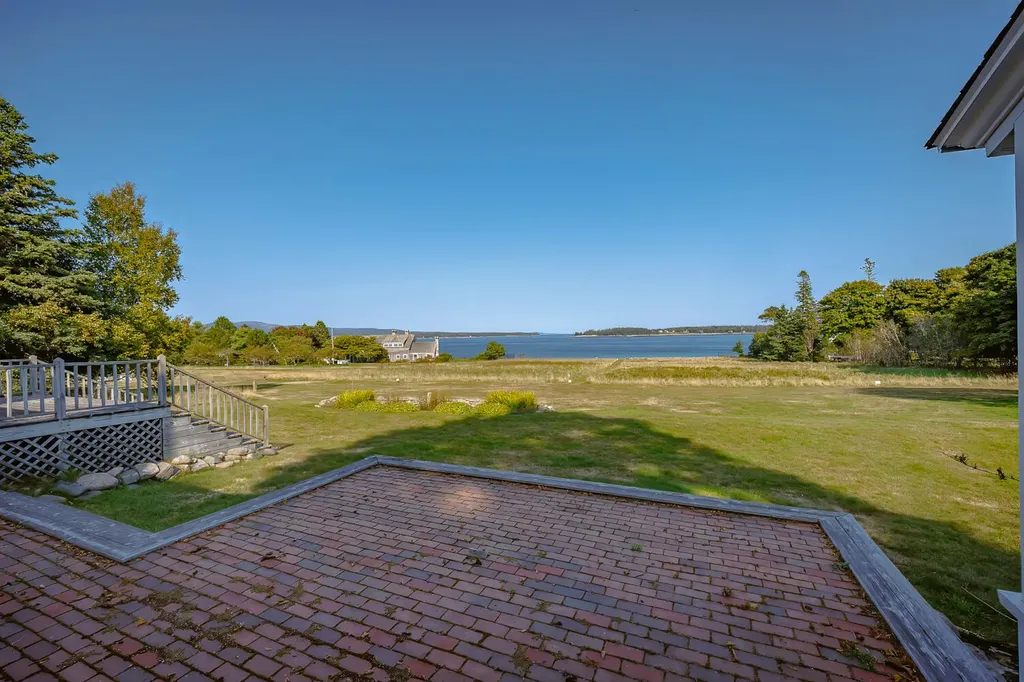 435 Seawall Road Southwest Harbor ME 04679