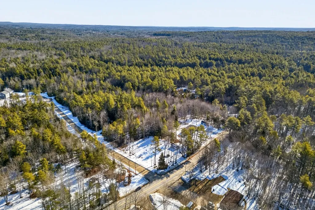 277 Ferry Road Lisbon ME 04250