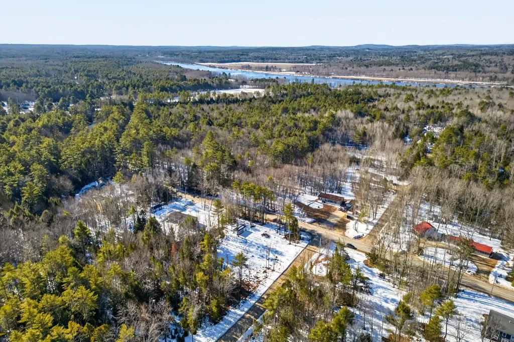 277 Ferry Road Lisbon ME 04250