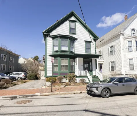 259 Spring Street Portland ME 04102