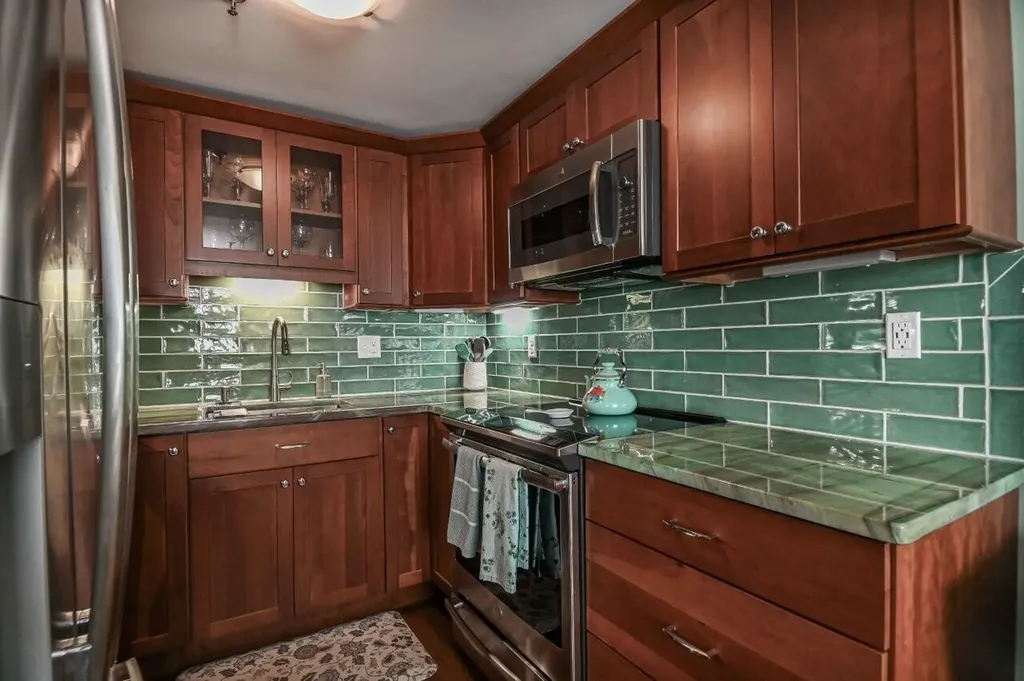 407 Ocean Boulevard Hampton NH 03842