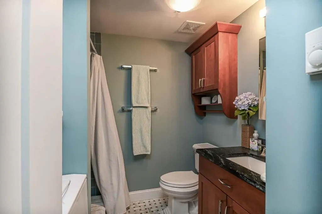 407 Ocean Boulevard Hampton NH 03842