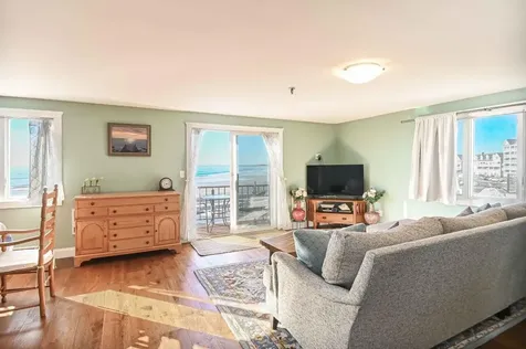 407 Ocean Boulevard Hampton NH 03842