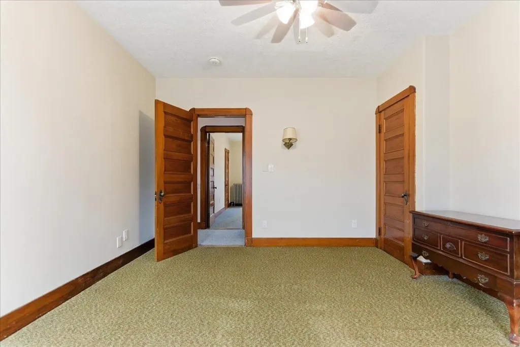 14 Taylor Street Auburn ME 04210