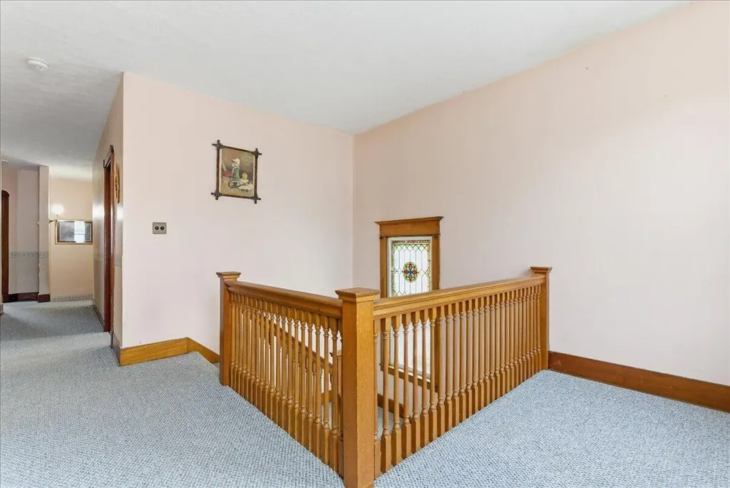 14 Taylor Street Auburn ME 04210