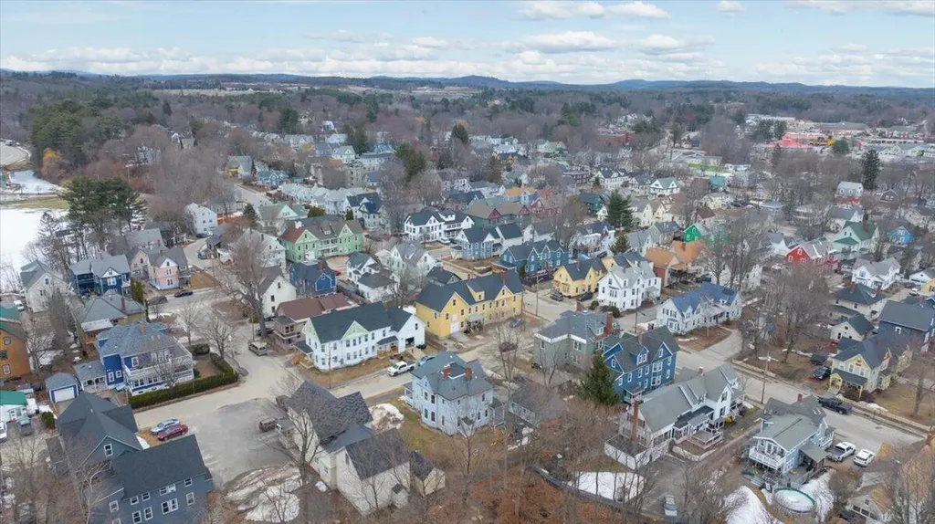 14 Taylor Street Auburn ME 04210