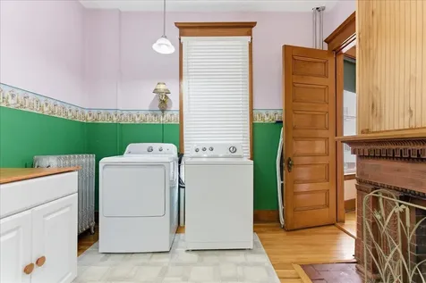 14 Taylor Street Auburn ME 04210