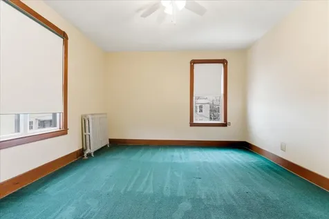 14 Taylor Street Auburn ME 04210