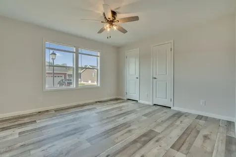 8 Colony Way Kittery ME 03904