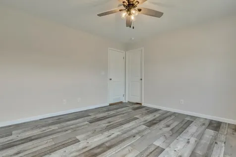 8 Colony Way Kittery ME 03904