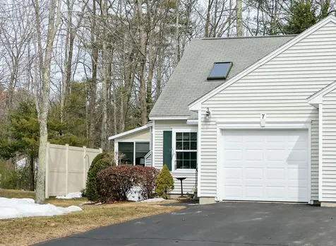 7 Windsor Commons Drive Kennebunk ME 04043