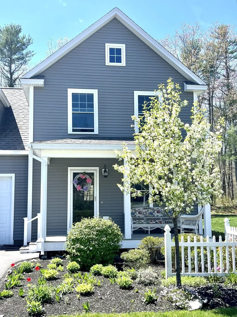 17 Webhannet Place Kennebunk ME 04043