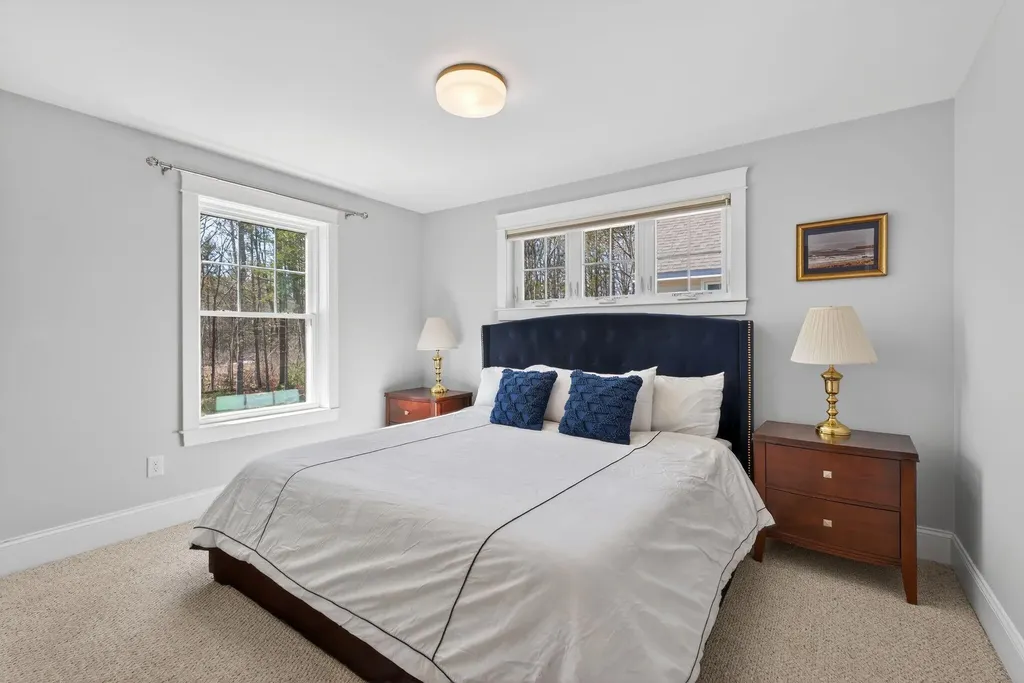 17 Webhannet Place Kennebunk ME 04043