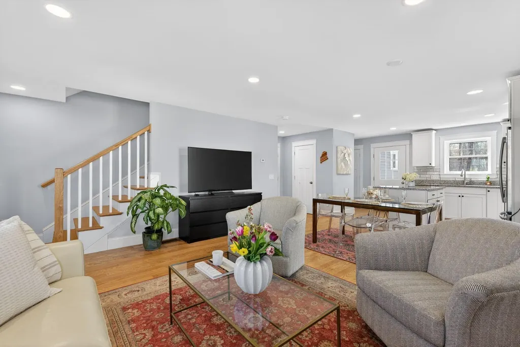 17 Webhannet Place Kennebunk ME 04043