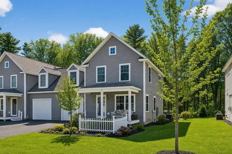 17 Webhannet Place Kennebunk ME 04043