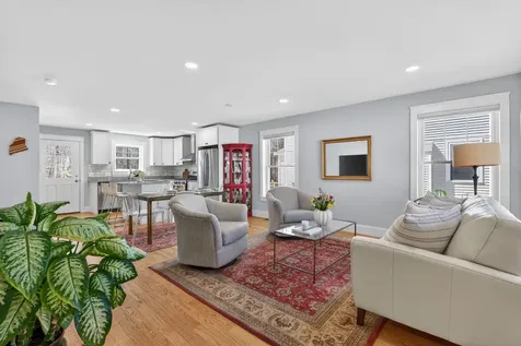 17 Webhannet Place Kennebunk ME 04043
