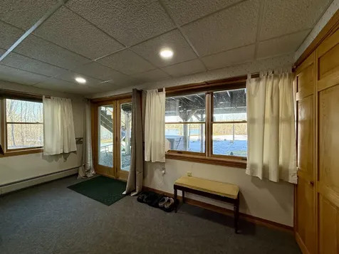 918 Main Street Calais ME 04619