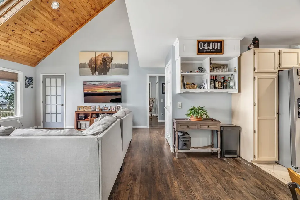 185 Lakeside Landing Road Glenburn ME 04401