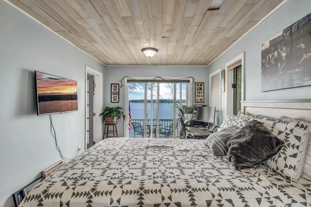 185 Lakeside Landing Road Glenburn ME 04401