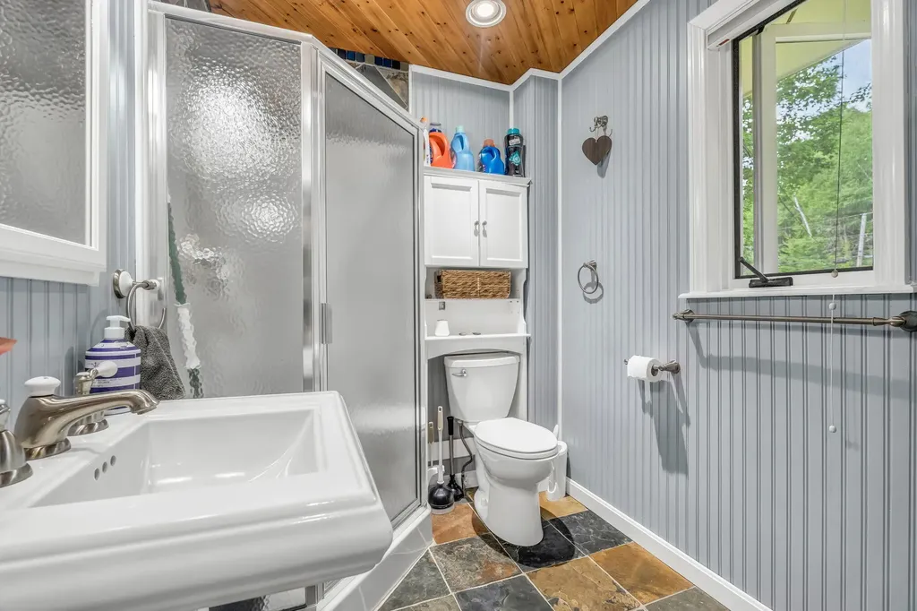 185 Lakeside Landing Road Glenburn ME 04401