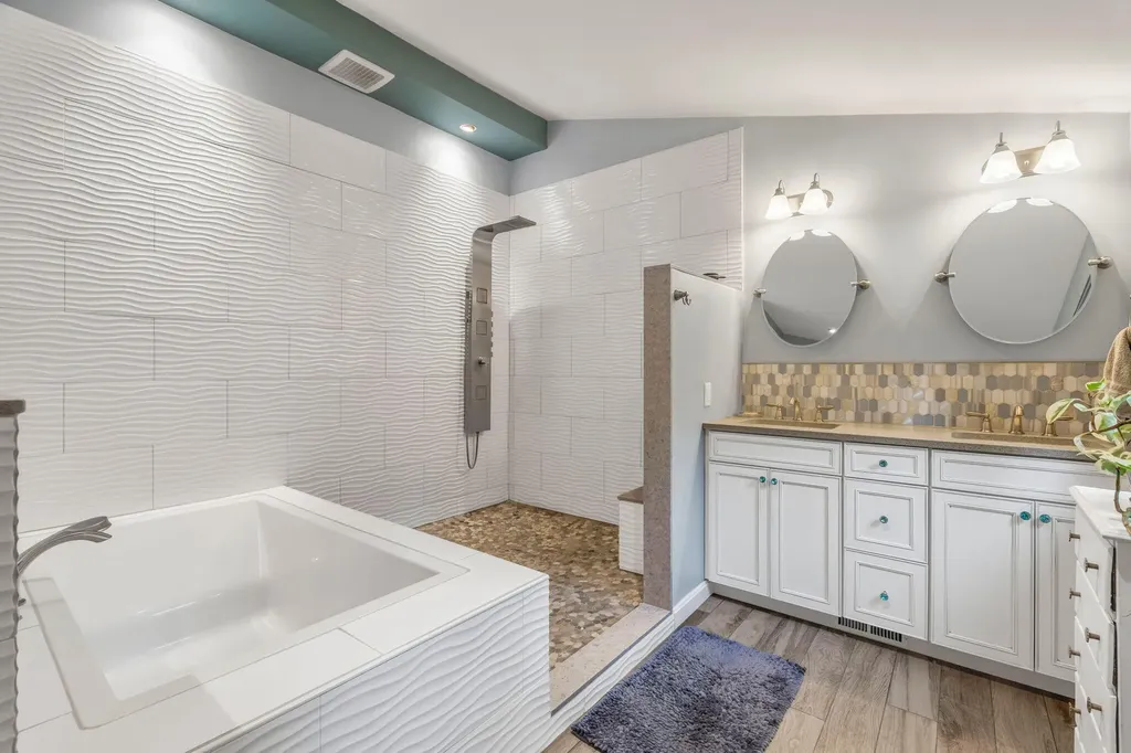 185 Lakeside Landing Road Glenburn ME 04401
