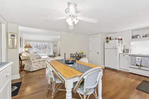 589 York Street York ME 03909