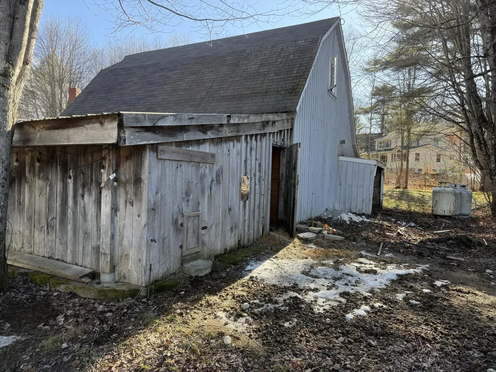 306 Empire Road Poland ME 04274